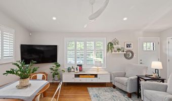 6501 STONEHAM Rd, Bethesda, MD 20817