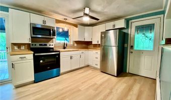 562 Buck Hill Rd, Burrillville, RI 02859