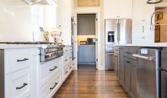 4264 Chapel Hill Ct, Bargersville, IN 46106