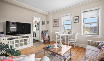 400 Deal Lake Dr 5F, Asbury Park, NJ 07712