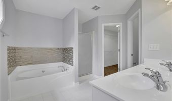 13491 Spring View Dr, Alpharetta, GA 30004