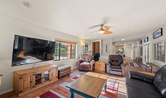 3433 Thunder Rd, Alamogordo, NM 88310
