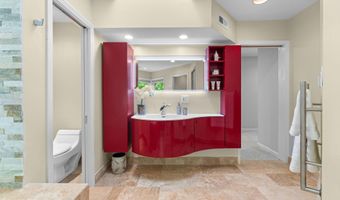 6829 LITTLE RIVER Tpke, Annandale, VA 22003