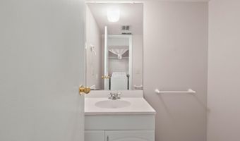 1030 Galliton Ct F, Columbus, OH 43220