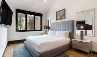 15 Highlands Ln R402, Beaver Creek, CO 81620