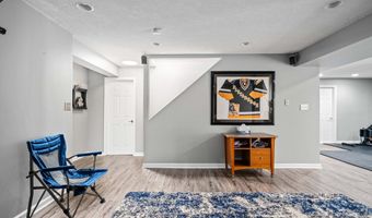 43232 WAYSIDE Cir, Ashburn, VA 20147