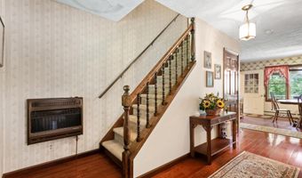 141 EMBILL Dr, Blakeslee, PA 18610