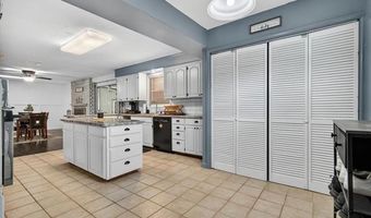 1621 Harris Dr, Bartlesville, OK 74006