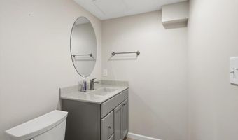 20 Greystoke Ct, Ballwin, MO 63021