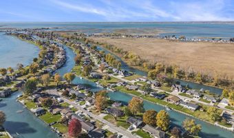 7284 Cardinal, Algonac, MI 48001