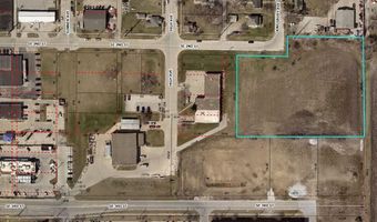 320 SE 2nd St, Ames, IA 50010