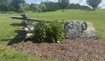 390 Wagner Point Rd, Alburgh, VT 05440