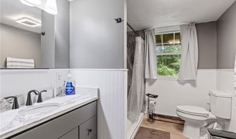 90 Old Sayles Hill Rd, North Smithfield, RI 02865