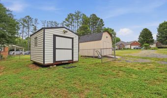 1045 Knollwood Acres Rd, Boiling Springs, SC 29316