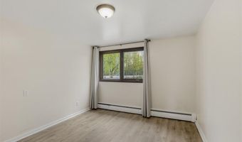 2101 Roosevelt Dr, Anchorage, AK 99517