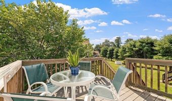 28 Brook Ln 28, Berlin, MA 01503