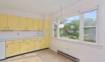 37 Bilodeau Ct, Burlington, VT 05401