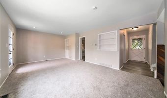 2923 Burlington Ct, Ann Arbor, MI 48105