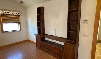 1013 Peachtree Cir, Alpine, TX 79830