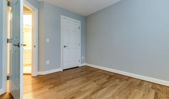 953 HARRISON Cir, Alexandria, VA 22304