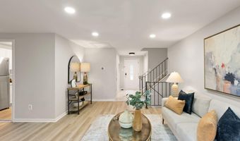 5141 BRADFIELD Dr, Annandale, VA 22003