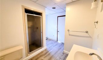 196 Angell Rd 1, Lincoln, RI 02865