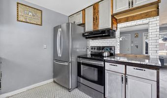 1515 W QUINALT St, Springfield, OR 97477