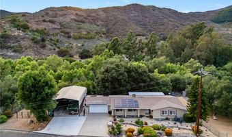 3740 Foxley Dr, Escondido, CA 92027