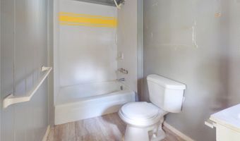 1914 Manoa Rd, Honolulu, HI 96822