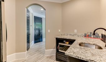305 Alabaster Ct, Appling, GA 30802