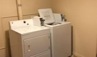 1913 16th St Apartment 3, Cody, WY 82414