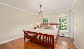 202 Cherry Valley Rd, Alton, NH 03810