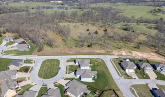 16657 Sandstone Cir, Basehor, KS 66007