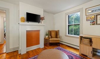 39 School St, Acton, MA 01720