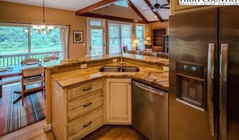 116 Mallard Ct, Banner Elk, NC 28604
