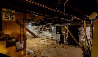 605 Atchison St, Atchison, KS 66002