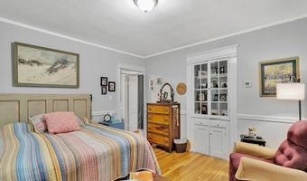 102 Greaton Rd, Boston, MA 02132