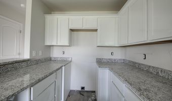 111 LLOYD HENDERSON Rd, Beebe, AR 72012