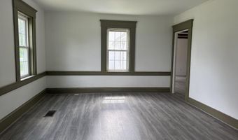750 Oakland Rd, Belgrade, ME 04917