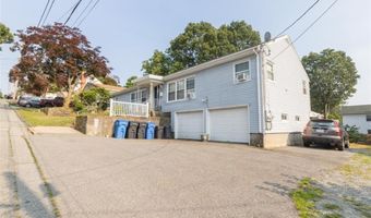 184 Gladstone St, Cranston, RI 02920