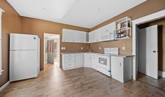 760 High St, Alpha, NJ 08865