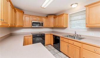 928 S DOGWOOD Dr, Bogalusa, LA 70427