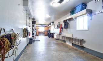 5185 Main St, Bay City, OR 97107