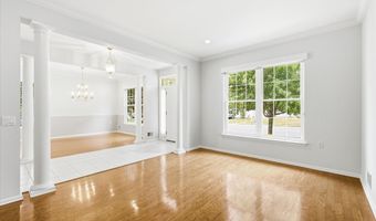 6 Valley Stream Pl, Barnegat, NJ 08005