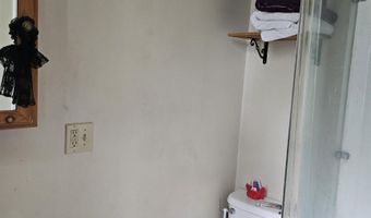 41 Jasper St, Berlin, NH 03570
