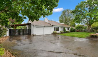24950 NE AIRPORT Rd, Aurora, OR 97002
