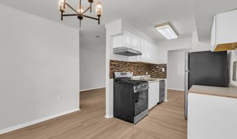 3354 WOODBURN Rd 12, Annandale, VA 22003
