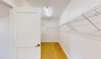 1 Longview Dr 401, Atkinson, NH 03811