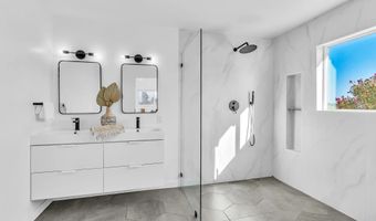 1029 Rainbow Valley Ct, Fallbrook, CA 92028