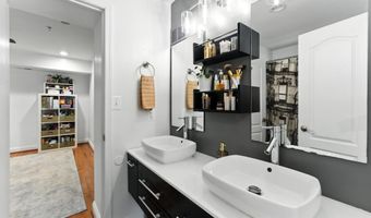 754 PARK Rd NW 4, Washington, DC 20010